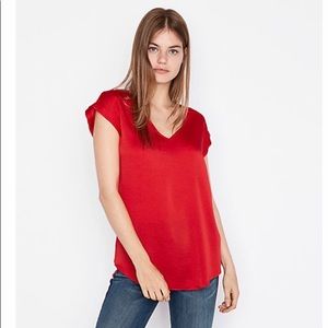 Express Satin V-neck Gramercy Tee, Size S
